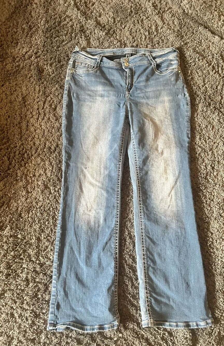 WallFlower Women's Bootcut Jeans Size 18W G9